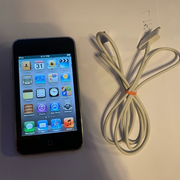 Apple Ipod 3rd Generation - Picture 6 of 15